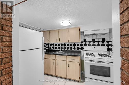 485 Lauder Avenue, Toronto, ON - Indoor Photo Showing Kitchen