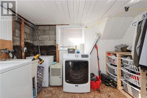 13 Gutcher Avenue, Sudbury, ON - Indoor Photo Showing Laundry Room