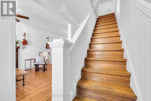 10 Roxborough Avenue, Hamilton, ON - Indoor Photo Showing Other Room