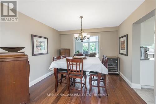 38 Banburry Crescent, Grimsby, ON - Indoor Photo Showing Dining Room