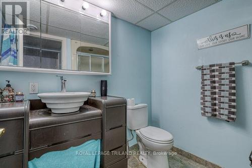 24920 Marsh Line, West Elgin (West Lorne), ON - Indoor Photo Showing Bathroom