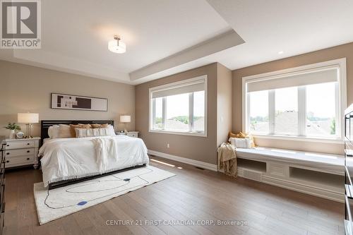 2386 Torrey Pines Way, London, ON - Indoor Photo Showing Bedroom