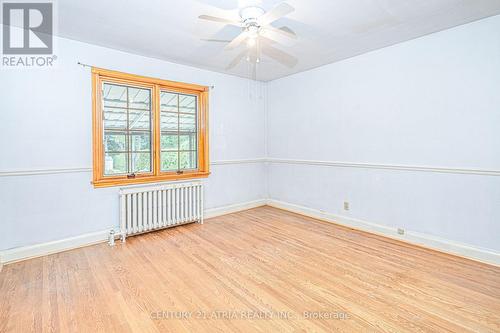 31 Parkview Hill Crescent, Toronto, ON - Indoor Photo Showing Other Room