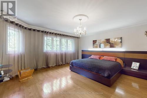 119 Thornhill Woods Drive, Vaughan, ON - Indoor Photo Showing Bedroom