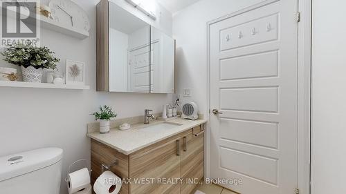 303 - 1 Uptown Drive, Markham, ON - Indoor Photo Showing Bathroom