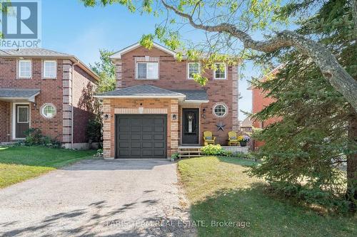 66 Clute Crescent, Barrie, ON - Outdoor With Facade