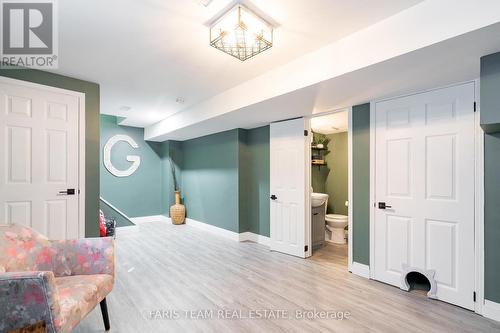 66 Clute Crescent, Barrie, ON - Indoor Photo Showing Other Room