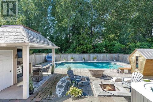 136 Griffin Street, Midland, ON - Outdoor With In Ground Pool With Backyard