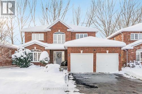 136 Griffin Street, Midland, ON - Outdoor With Facade