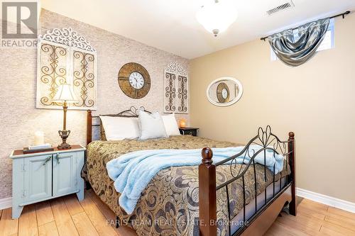 136 Griffin Street, Midland, ON - Indoor Photo Showing Bedroom