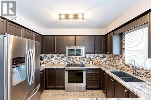 136 Griffin Street, Midland, ON - Indoor Photo Showing Kitchen With Double Sink With Upgraded Kitchen