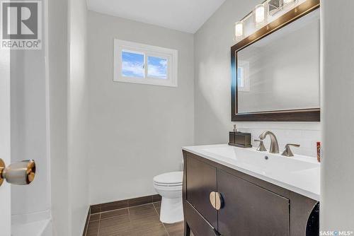 427 Sylvian Crescent, Saskatoon, SK - Indoor Photo Showing Bathroom