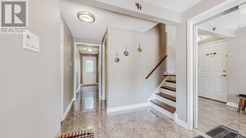 2257 Devon Road, Oakville, ON - Indoor Photo Showing Other Room