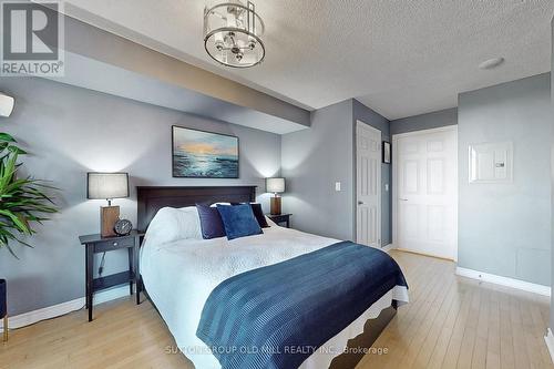 406 - 70 High Park Avenue, Toronto, ON - Indoor Photo Showing Bedroom