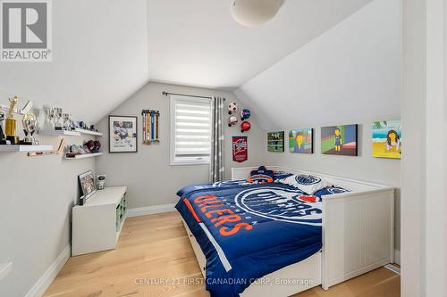 2393 Bakervilla Street, London, ON - Indoor Photo Showing Bedroom