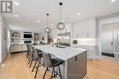 2393 Bakervilla Street, London, ON - Indoor Photo Showing Kitchen With Upgraded Kitchen