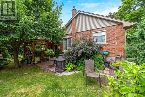 62 Nelson Court, Halton Hills, ON - Outdoor