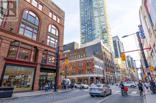 611 - 210 Victoria Street, Toronto, ON - Outdoor With Facade