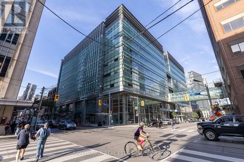 611 - 210 Victoria Street, Toronto, ON - Outdoor