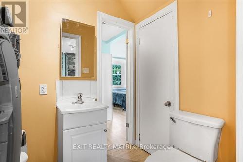 3618 Highway 34 Road, Prescott And Russell, ON - Indoor Photo Showing Bathroom