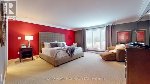 24 Berkley Crescent, London, ON - Indoor Photo Showing Bedroom