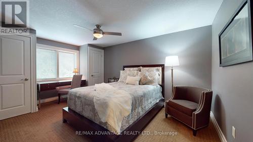 24 Berkley Crescent, London, ON - Indoor Photo Showing Bedroom