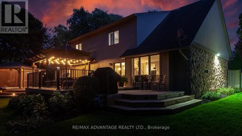 24 Berkley Crescent, London, ON - Outdoor With Deck Patio Veranda