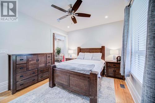 879 Hellmuth Avenue, London, ON - Indoor Photo Showing Bedroom