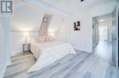 879 Hellmuth Avenue, London, ON - Indoor Photo Showing Bedroom