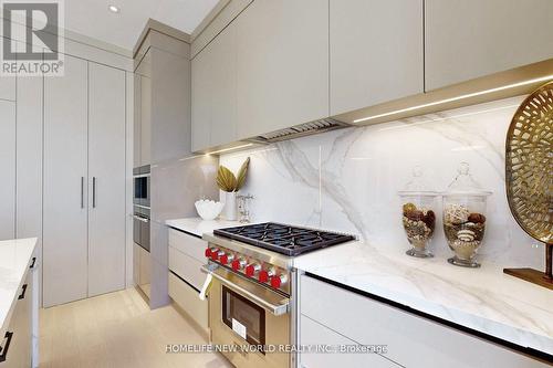 168 Glenvale Boulevard, Toronto, ON - Indoor Photo Showing Kitchen