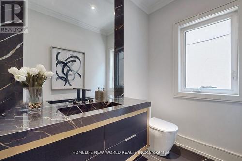 168 Glenvale Boulevard, Toronto, ON - Indoor Photo Showing Bathroom