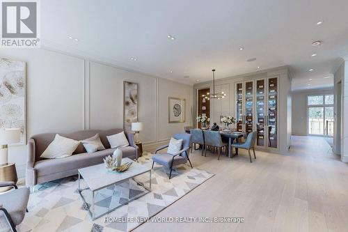 168 Glenvale Boulevard, Toronto, ON - Indoor Photo Showing Living Room