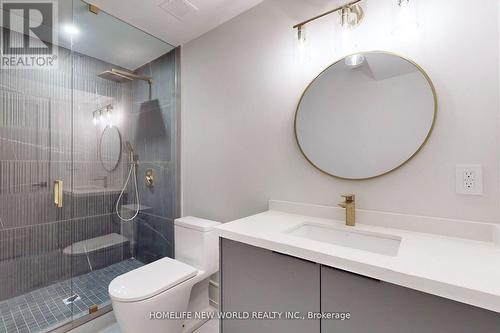 168 Glenvale Boulevard, Toronto, ON - Indoor Photo Showing Bathroom