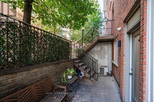 521 - 10 Douro Street, Toronto, ON - Outdoor With Exterior