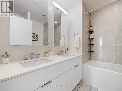 4104 - 20 Lombard Street, Toronto, ON - Indoor Photo Showing Bathroom