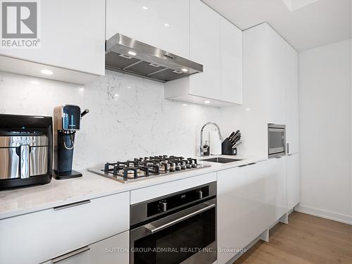 4104 - 20 Lombard Street, Toronto, ON - Indoor Photo Showing Kitchen With Upgraded Kitchen