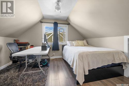 62 Charles Crescent, Regina, SK - Indoor Photo Showing Bedroom