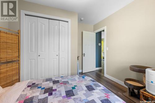 62 Charles Crescent, Regina, SK - Indoor Photo Showing Bedroom