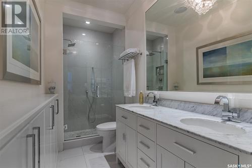 519 Pritchard Crescent, Saskatoon, SK - Indoor Photo Showing Bathroom