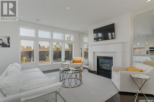 519 Pritchard Crescent, Saskatoon, SK - Indoor Photo Showing Living Room With Fireplace