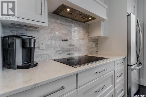 519 Pritchard Crescent, Saskatoon, SK - Indoor Photo Showing Kitchen With Upgraded Kitchen