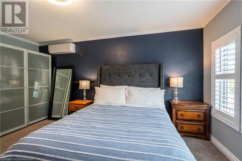 772 Francis Road, Burlington, ON - Indoor Photo Showing Bedroom