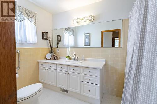 123 Boehmer Blvd, Sault Ste. Marie, ON - Indoor Photo Showing Bathroom