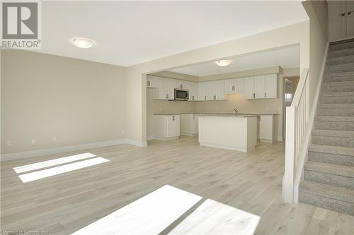 40 Bastien Street Unit# 7, Cambridge, ON - Indoor Photo Showing Kitchen