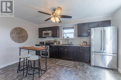 1601 Stanton Road S, Cobourg, ON - Indoor Photo Showing Kitchen