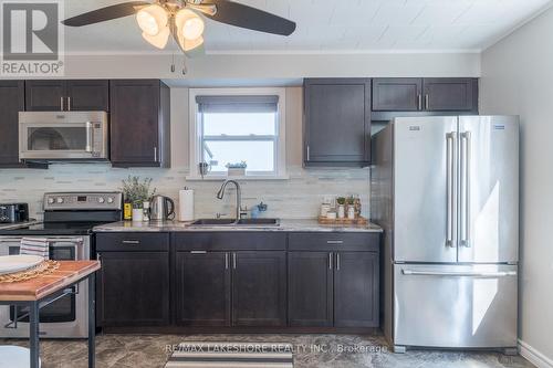 1601 Stanton Road S, Cobourg, ON - Indoor Photo Showing Kitchen