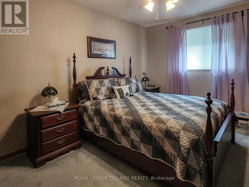 28 Rickwood Place, St. Thomas, ON - Indoor Photo Showing Bedroom