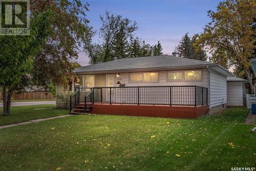 1901 Sommerfeld Avenue, Saskatoon, SK - Outdoor With Deck Patio Veranda