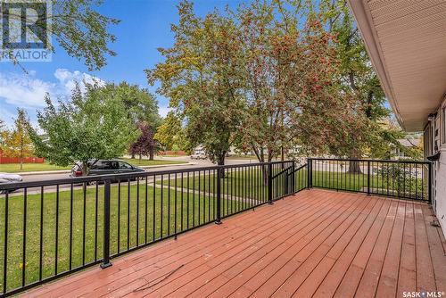 1901 Sommerfeld Avenue, Saskatoon, SK - Outdoor With Deck Patio Veranda With Exterior