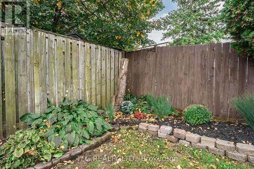 298 Waverly Street S, Oshawa (Vanier), ON - Outdoor